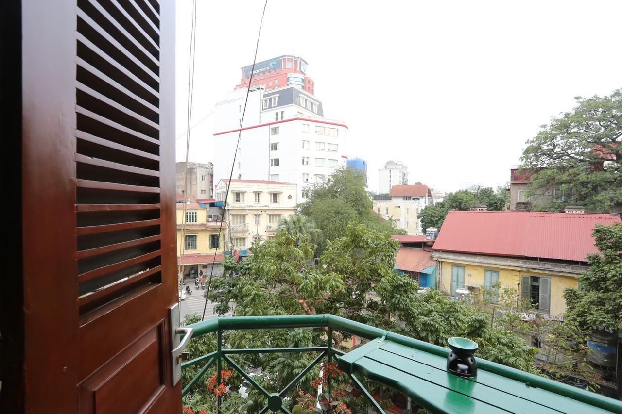 Tuti Lakeside Homestay Hanoi Exterior foto