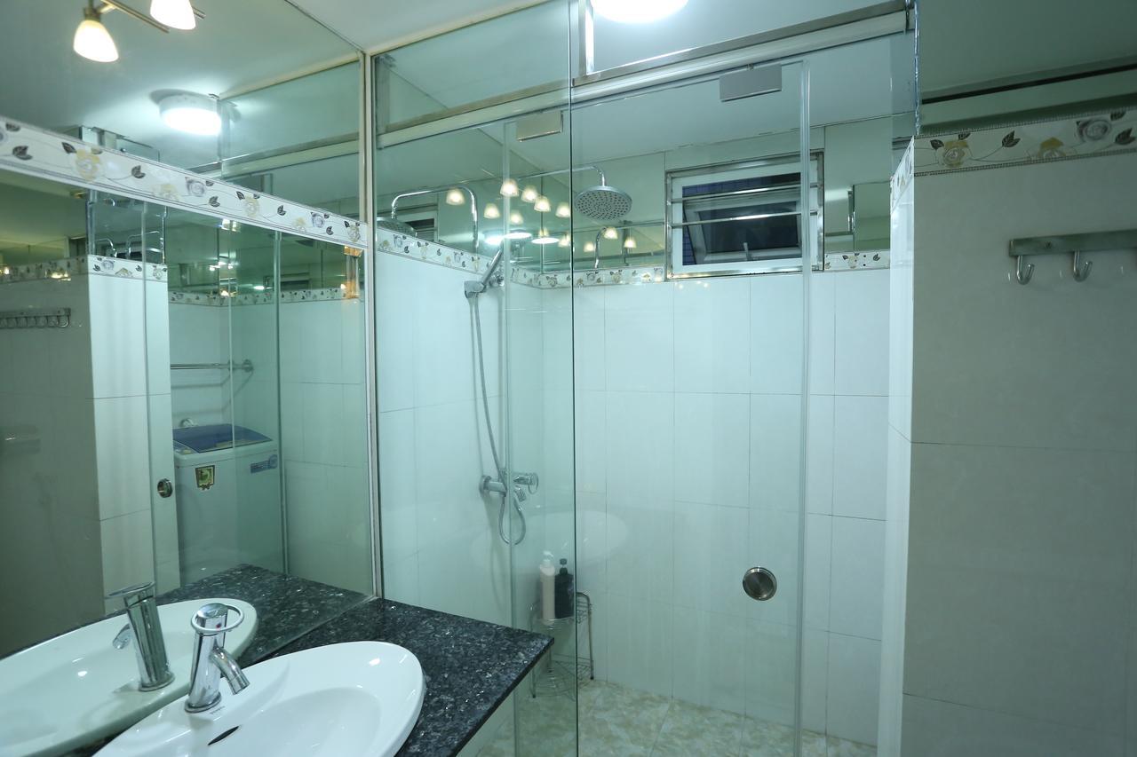 Tuti Lakeside Homestay Hanoi Exterior foto
