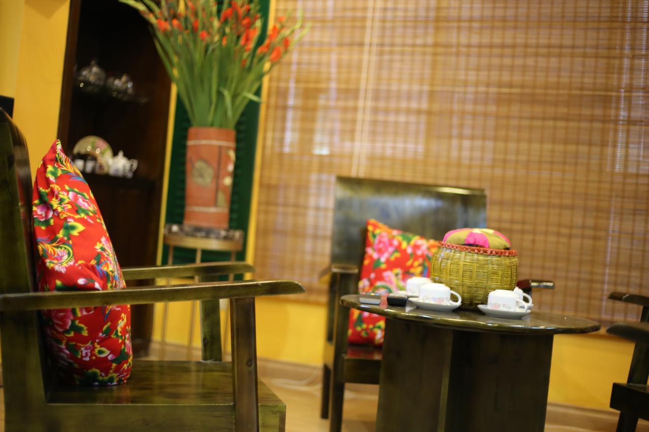 Tuti Lakeside Homestay Hanoi Exterior foto